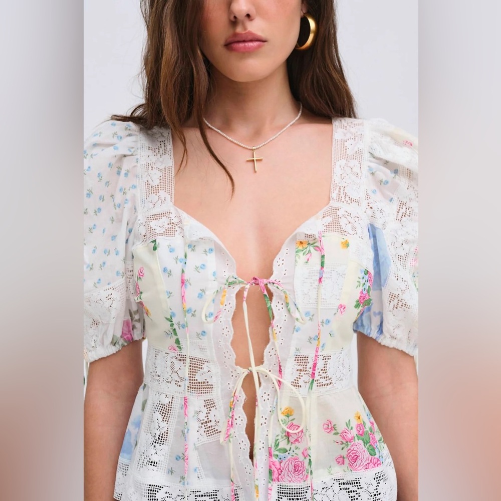 For Love & Lemons - Patchwork Violette Top Floral Lace-Up Puff Sleeve - Picture 4 of 8